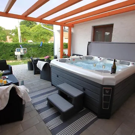 A Tornacos Panzio Bed & Breakfast Kethely