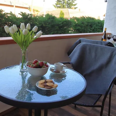 A Tornacos Panzio Bed & Breakfast *