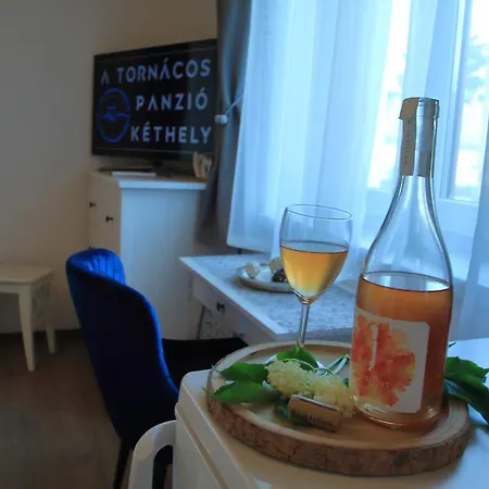 A Tornacos Panzio Bed & Breakfast Kethely