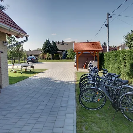 A Tornacos Panzio Nocleg ze śniadaniem Kéthely