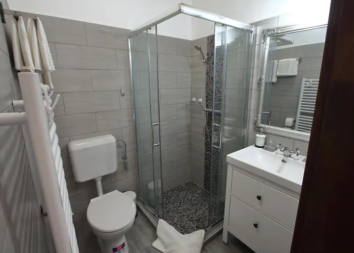 A Tornacos Panzio Bed & Breakfast