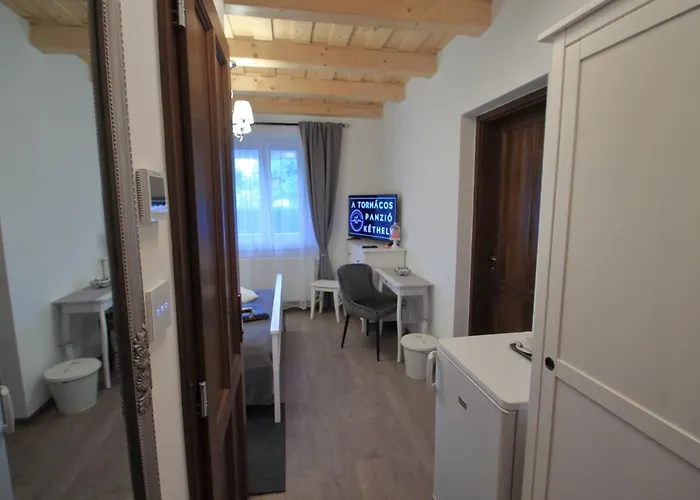 A Tornacos Panzio 4* Kéthely