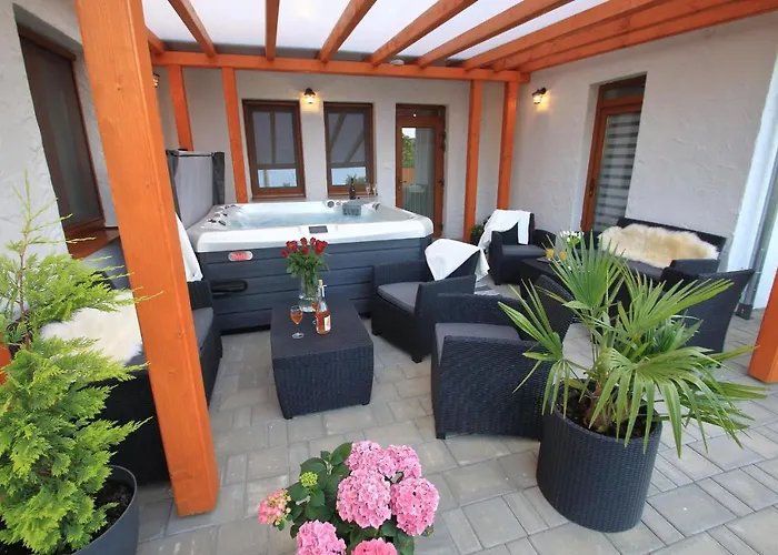 A Tornacos Panzio 4* Kéthely